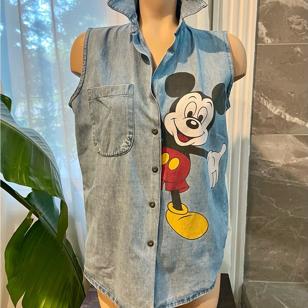 Disney Light Blue Denim Top with Mickey Design Vintage by Jerry Leigh Medium